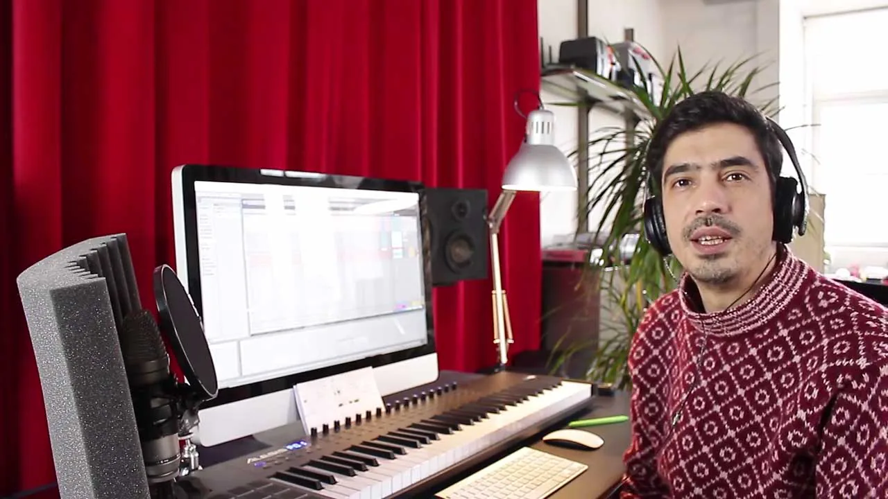 Jamie XX - 'Gosh' How to make the bass kick with DRC